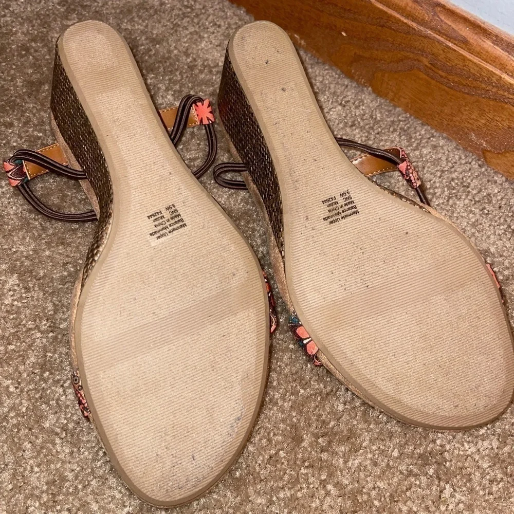 Style & Co Sandal Wedges Size 9.5 Wide